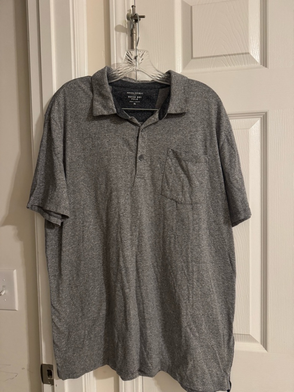 Banana Republic Men’s Heather Gray Polo with Chest Pocket
